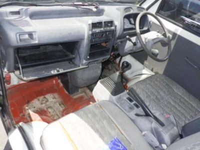 MITSUBISHI MINICAB TRUCK