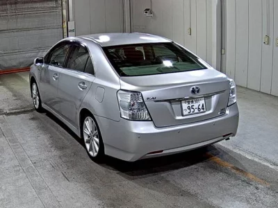 TOYOTA SAI