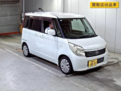 NISSAN ROOX