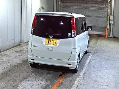 NISSAN ROOX