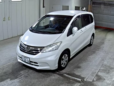 HONDA FREED