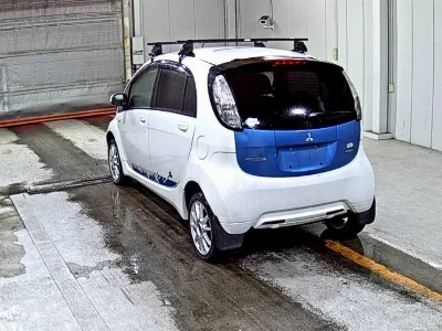 MITSUBISHI I-MIEV