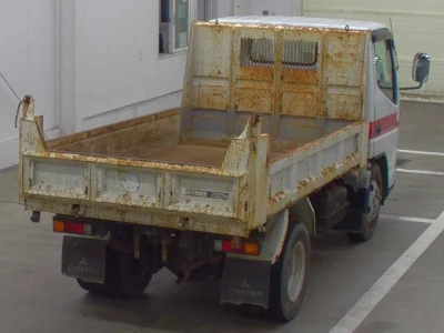 MITSUBISHI CANTER