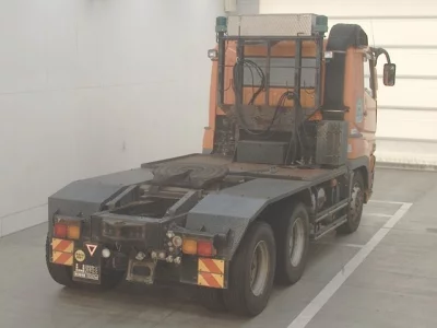 MITSUBISHI FUSO