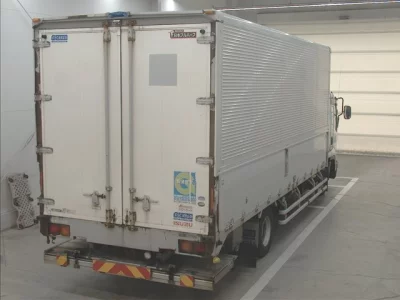 ISUZU FORWARD