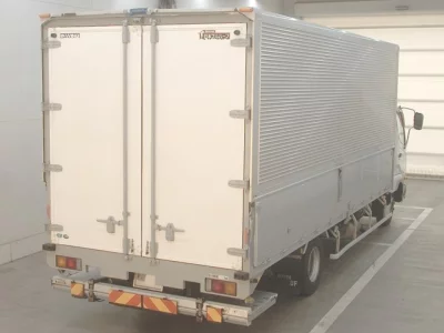 MITSUBISHI FUSO FIGHTER
