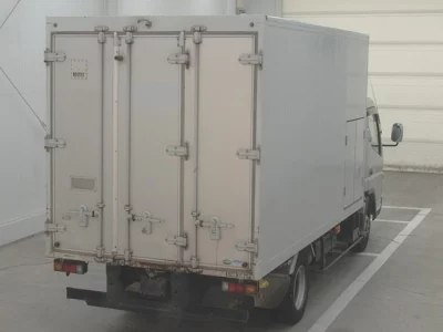 MITSUBISHI CANTER