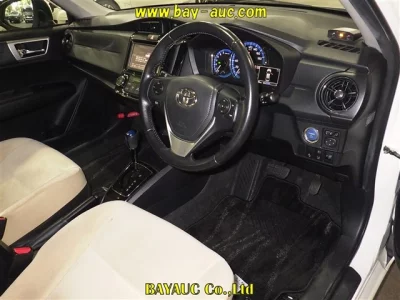 TOYOTA COROLLA AXIO