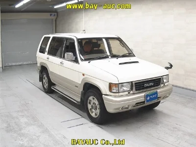 ISUZU BIGHORN