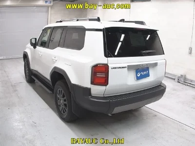 TOYOTA LAND CRUISER 250