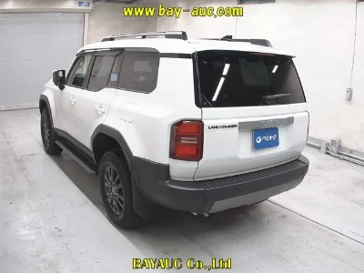 TOYOTA LAND CRUISER 250