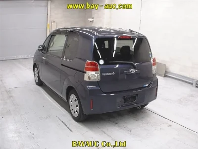 TOYOTA SPADE