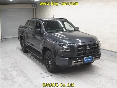 MITSUBISHI TRITON