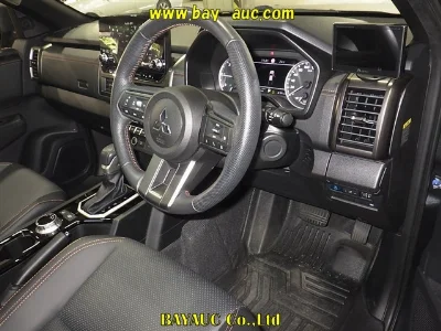 MITSUBISHI TRITON