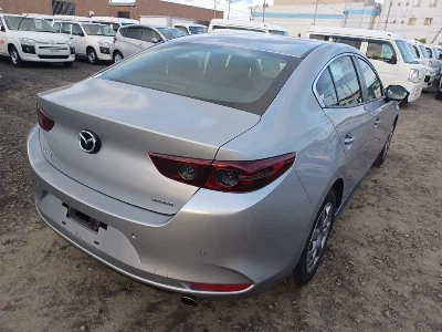 MAZDA MAZDA3