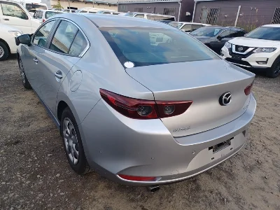 MAZDA MAZDA3