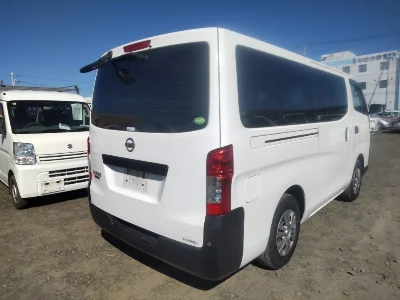 NISSAN NV350 CARAVAN