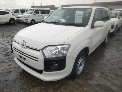 TOYOTA SUCCEED