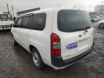 TOYOTA SUCCEED