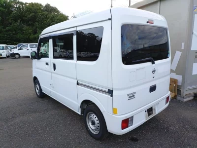 NISSAN CLIPPER VAN