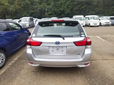 TOYOTA COROLLA FIELDER