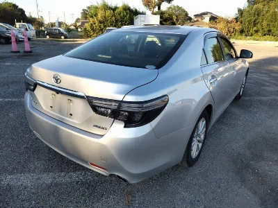 TOYOTA MARK X