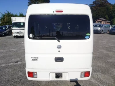 NISSAN CLIPPER VAN