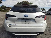 Цена авто Toyota Corolla Touring с аукционов Японии, номер кузова ZWE214W, пробег 182 000, оценка 