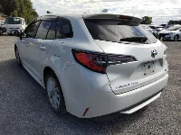 Цена авто Toyota Corolla Touring с аукционов Японии, номер кузова ZWE214W, пробег 182 000, оценка 