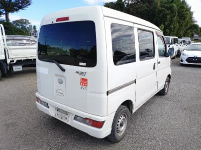 DAIHATSU HIJET VAN