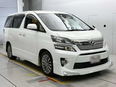 TOYOTA VELLFIRE