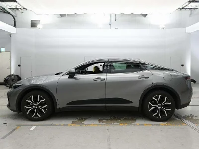 TOYOTA CROWN CROSSOVER