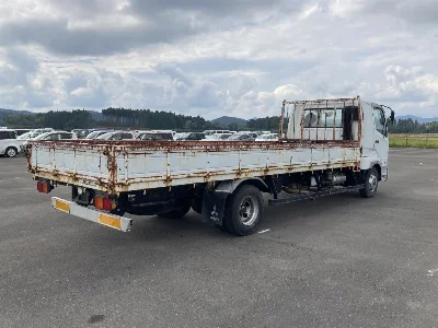 MITSUBISHI FUSO FIGHTER