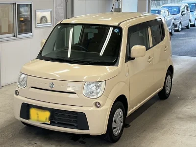 SUZUKI MRWAGON