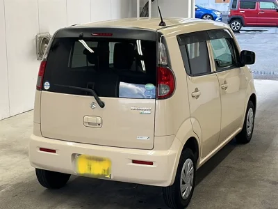 SUZUKI MRWAGON