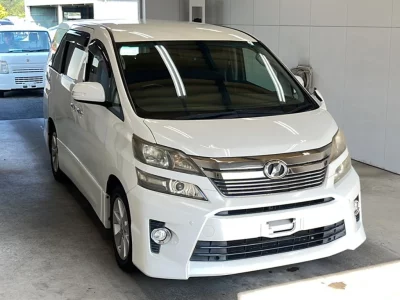 TOYOTA VELLFIRE