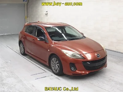 MAZDA AXELA