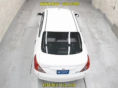 NISSAN TIIDA LATIO