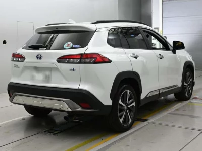 TOYOTA COROLLA CROSS