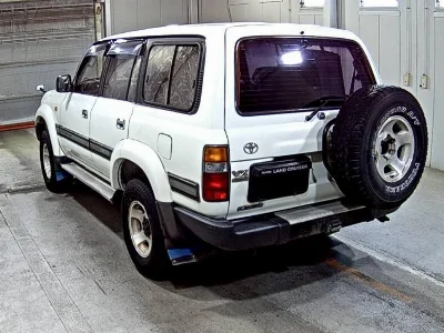 TOYOTA LAND CRUISER