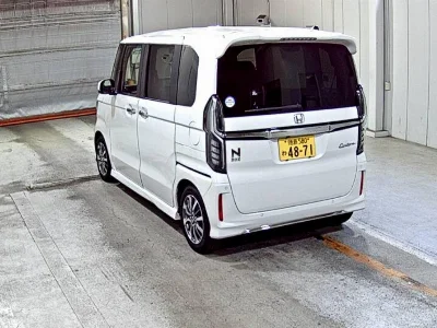 HONDA N BOX