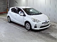 Цена авто Toyota Aqua с аукционов Японии, номер кузова NHP10, пробег 117 000, оценка 2