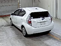 Цена авто Toyota Aqua с аукционов Японии, номер кузова NHP10, пробег 117 000, оценка 2