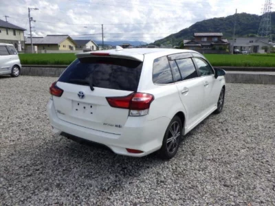 TOYOTA COROLLA FIELDER