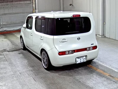 NISSAN CUBE