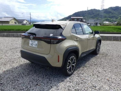 TOYOTA YARIS CROSS