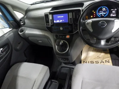 NISSAN E-NV200 WAGON
