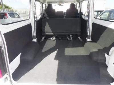 NISSAN CARAVAN