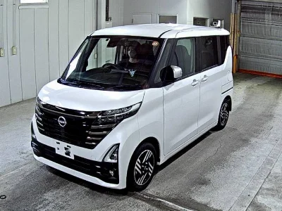 NISSAN ROOX