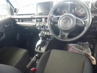 SUZUKI JIMNY NOMADE